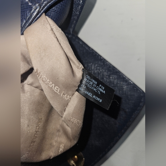 Michael Kors Ava Extra-Small Saffiano Leather Crossbody. Navy Blue & Gold Purse - Picture 9 of 13